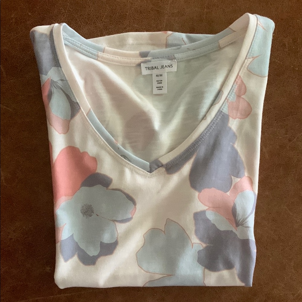 Tribal Floral Short Sleeve Tee - Pink, Blue, White